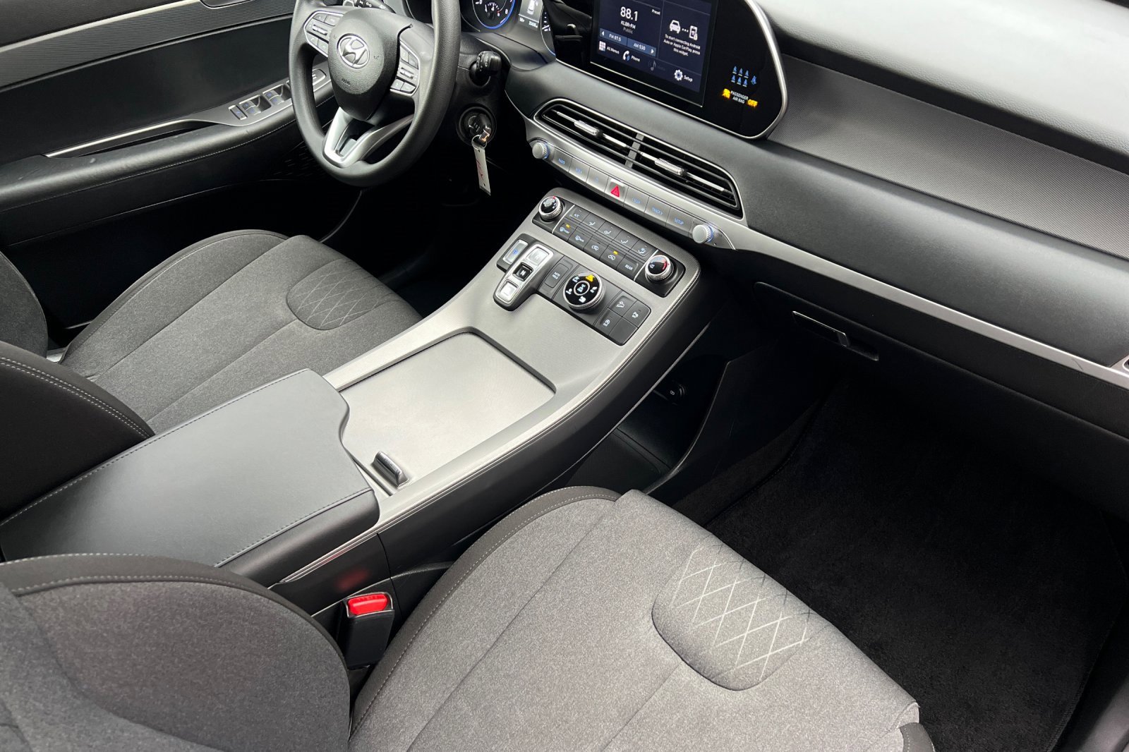 Used 2022 Hyundai Palisade SE w/ Cargo Package image 22