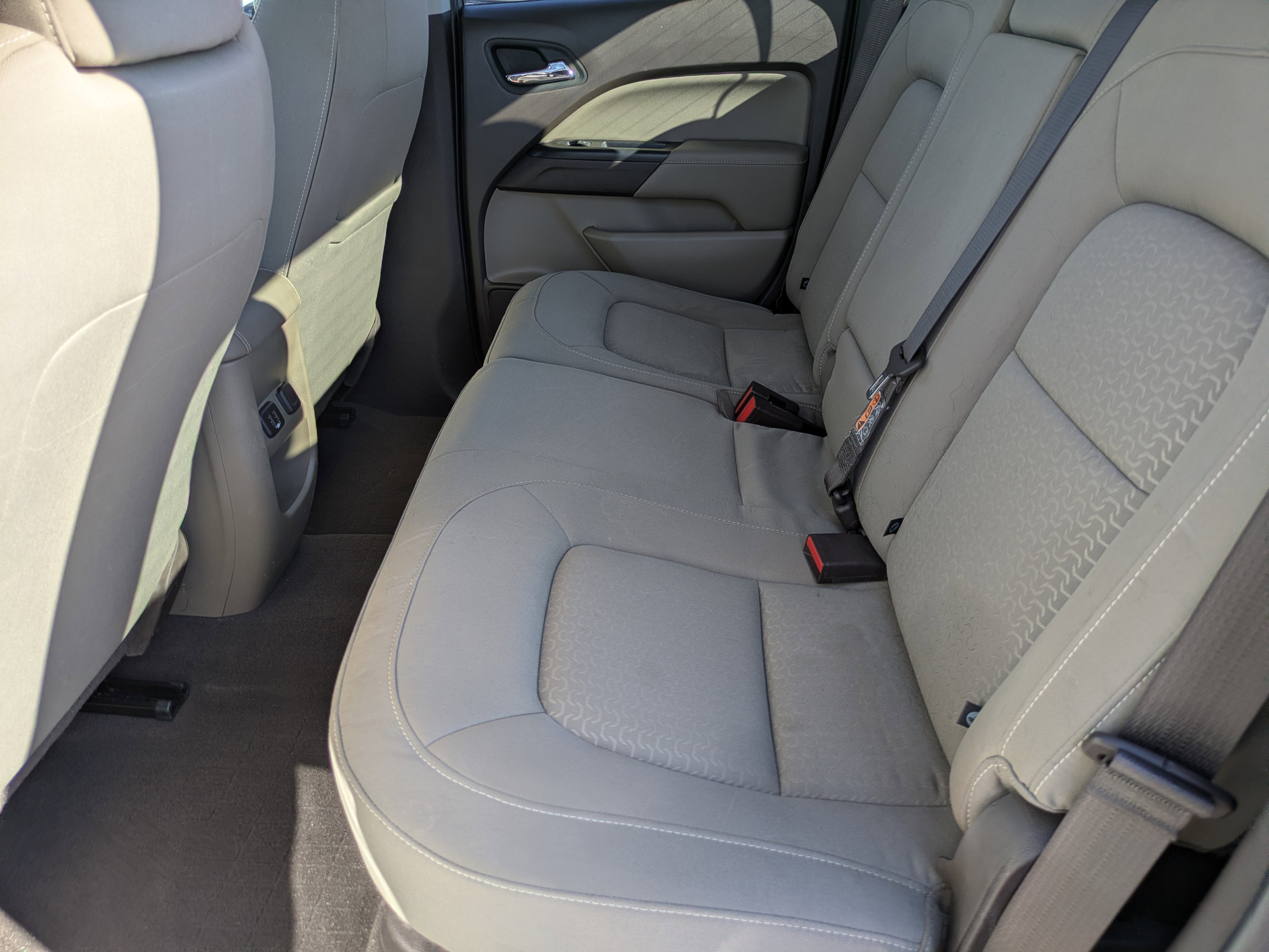 Used 2019 GMC Canyon SLE image 14
