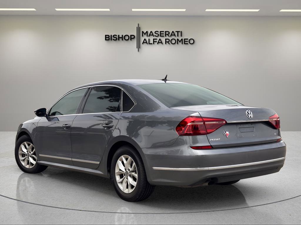 Used 2017 Volkswagen Passat 1.8T S FWD image 3