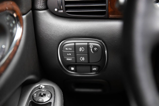 Used 2005 Jaguar XJ8 RWD image 69