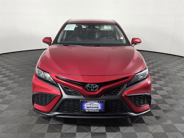 Used 2022 Toyota Camry SE w/ Cold Weather Package AWD/4WD image 10