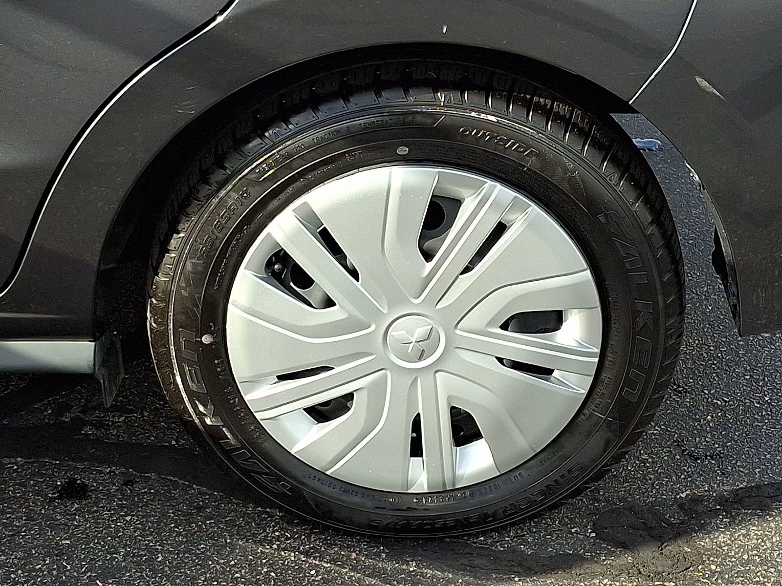 Used 2024 Mitsubishi Mirage ES image 9