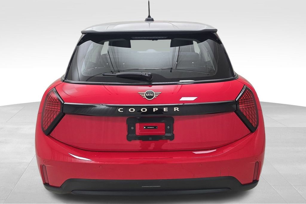 Certified 2025 MINI Cooper 2-Door Hardtop image 8