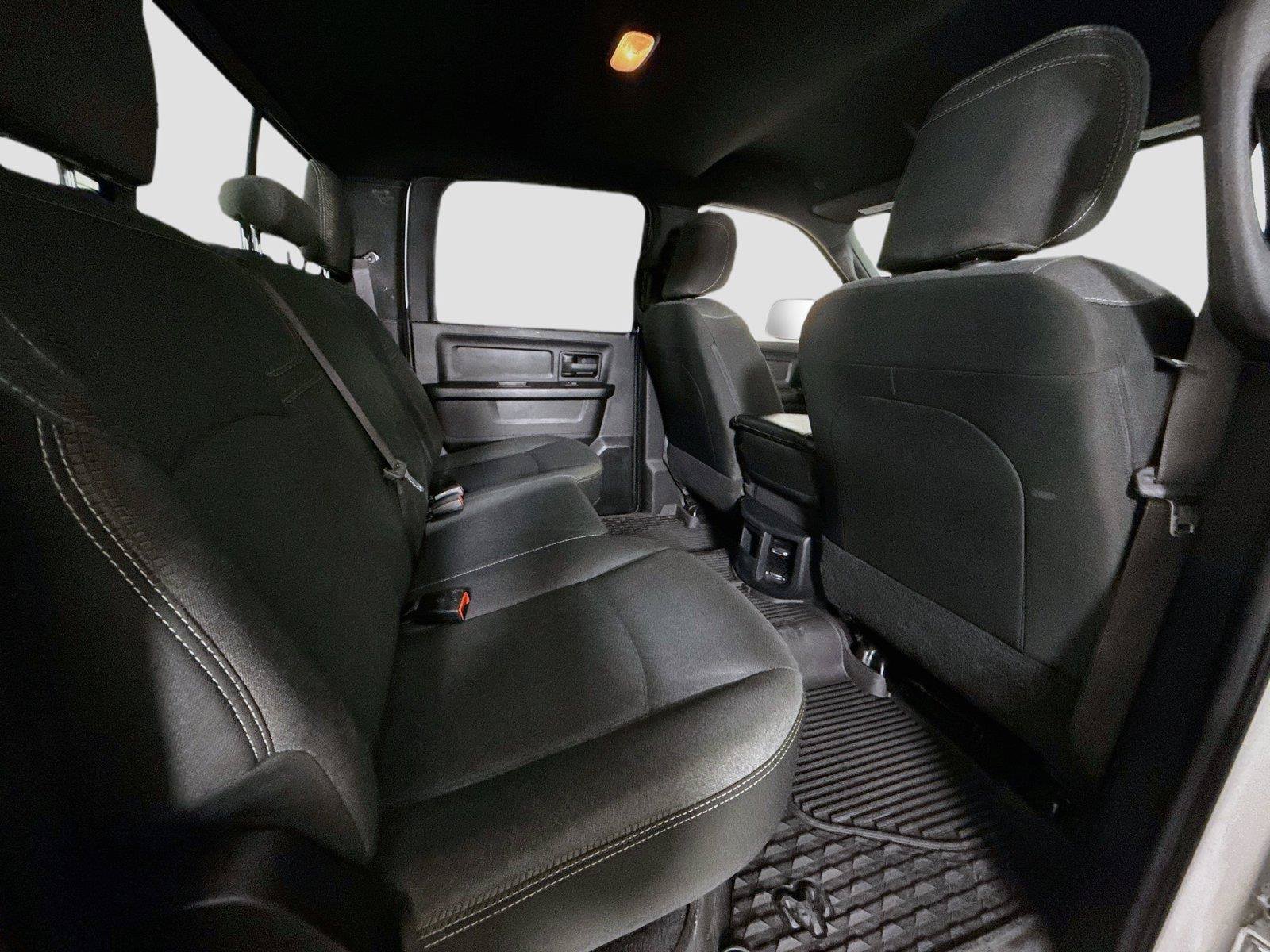 Used 2022 RAM 3500 Tradesman AWD/4WD image 17