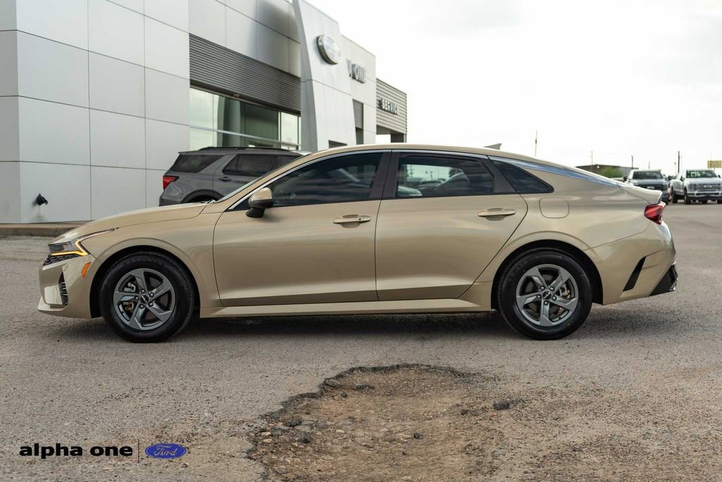 Used 2022 Kia K5 LXS FWD image 10