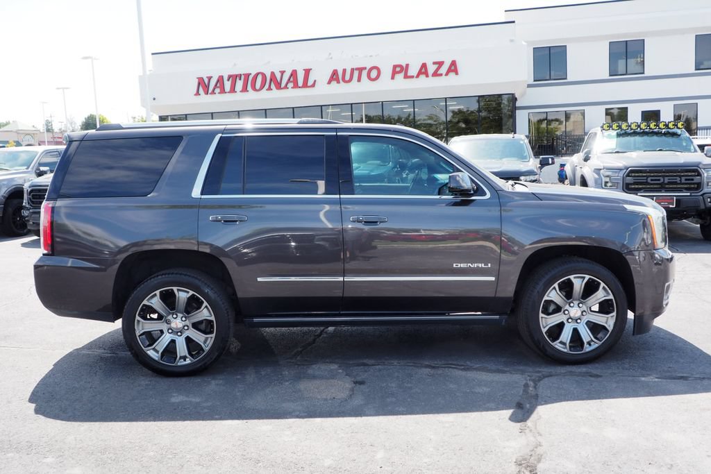 Used 2018 GMC Yukon Denali AWD/4WD image 4