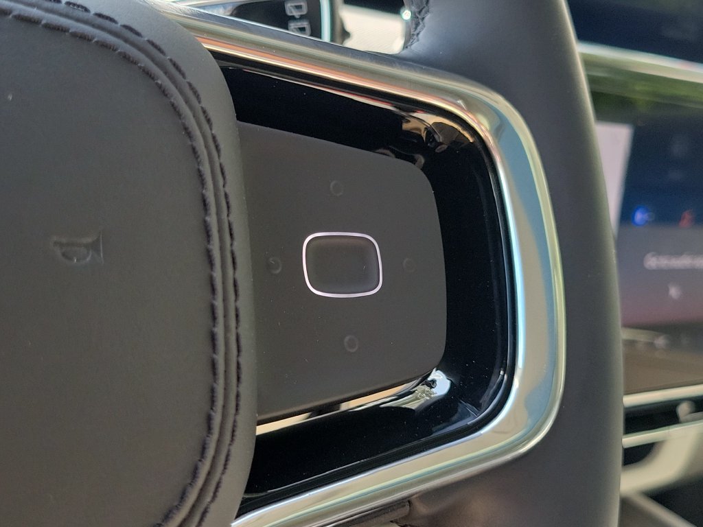 New 2026 Lincoln Nautilus Reserve AWD/4WD image 24