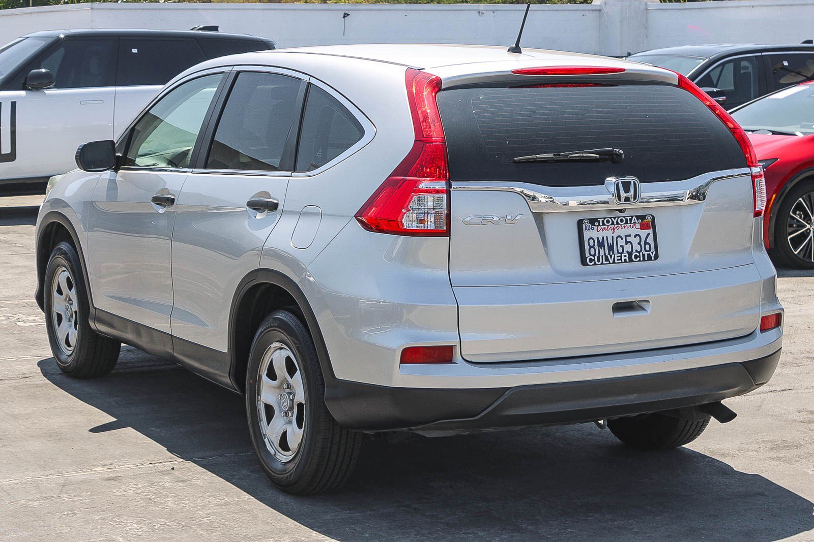 Used 2016 Honda CR-V LX image 7