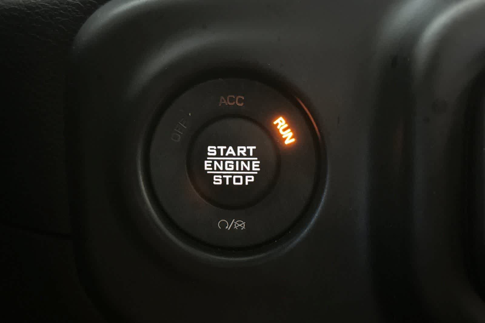 Used 2021 Jeep Wrangler Unlimited Rubicon 4xe w/ Cold Weather Group AWD/4WD image 25