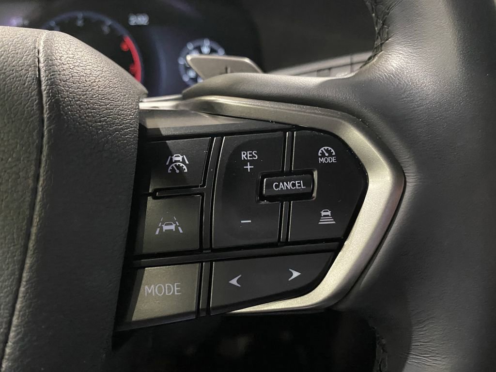 Used 2024 Lexus GX 550 AWD/4WD image 11