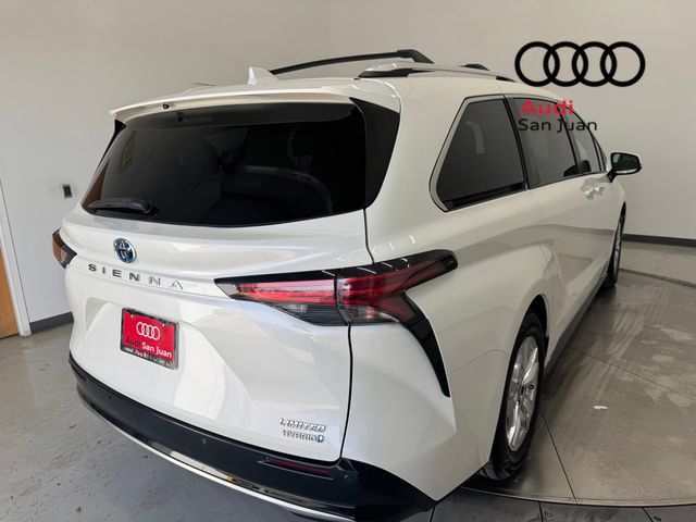 Used 2021 Toyota Sienna Limited FWD image 40