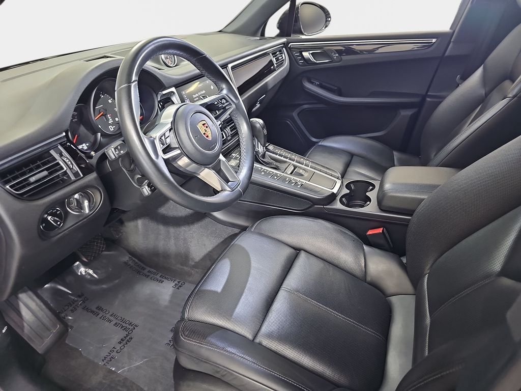 Used 2019 Porsche Macan AWD/4WD image 19