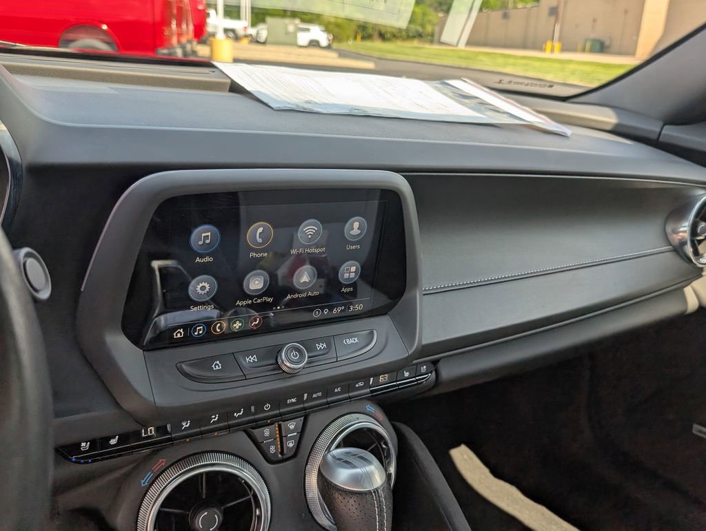 Used 2022 Chevrolet Camaro SS RWD image 18