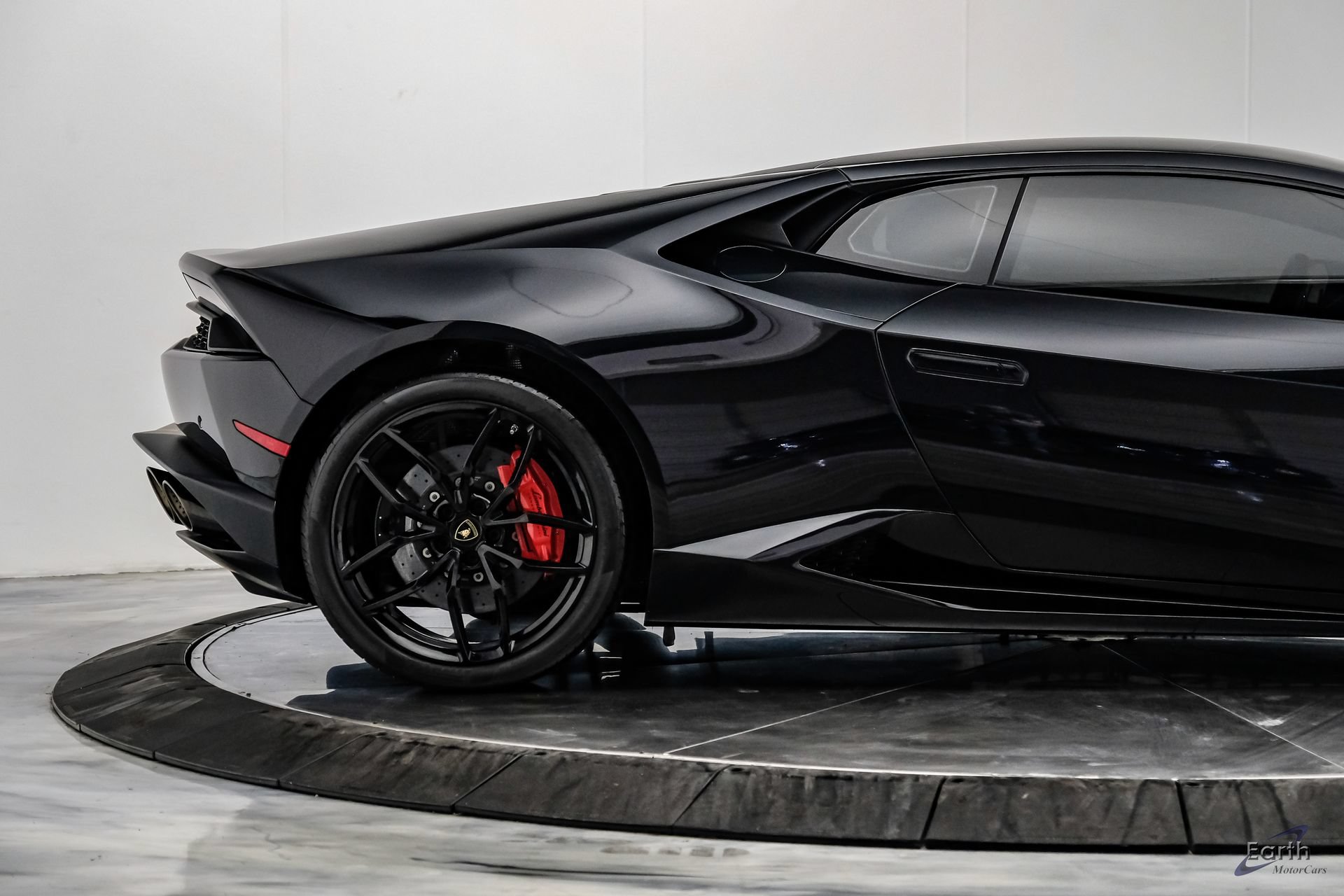 Used 2015 Lamborghini Huracan LP 610-4 AWD/4WD image 26