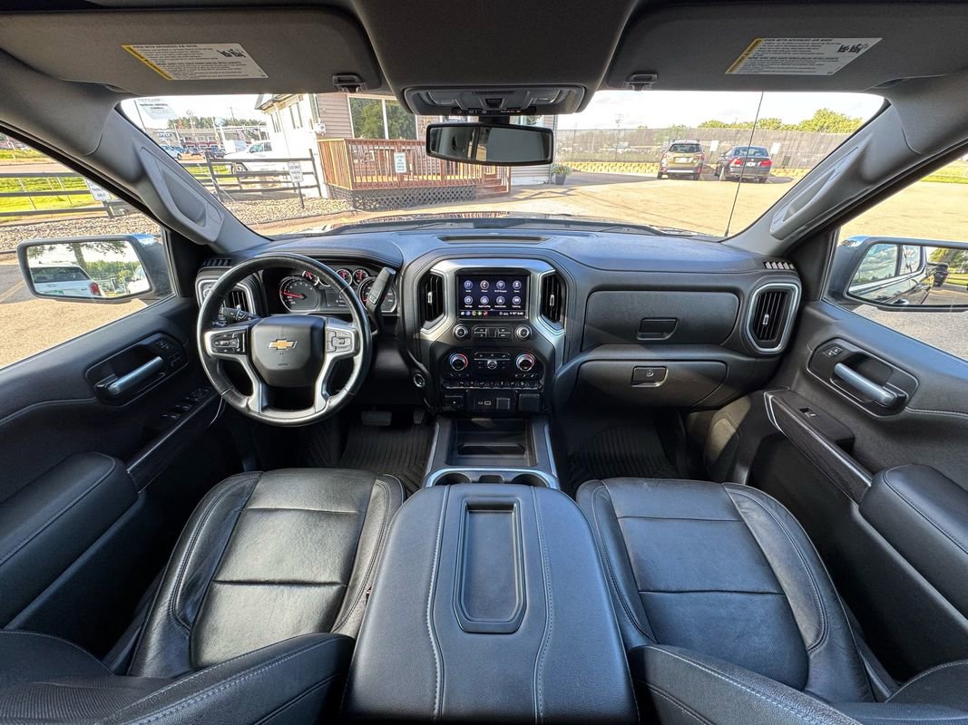 Used 2020 Chevrolet Silverado 1500 LTZ w/ LTZ Convenience Package image 13