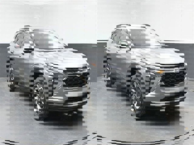 New 2026 Chevrolet Trax LT w/ LT Convenience Package image 2