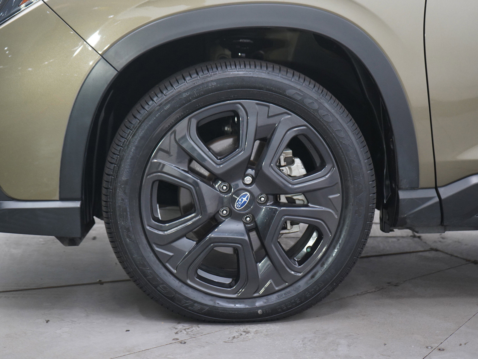 Used 2023 Subaru Ascent Onyx Edition Limited AWD/4WD image 32
