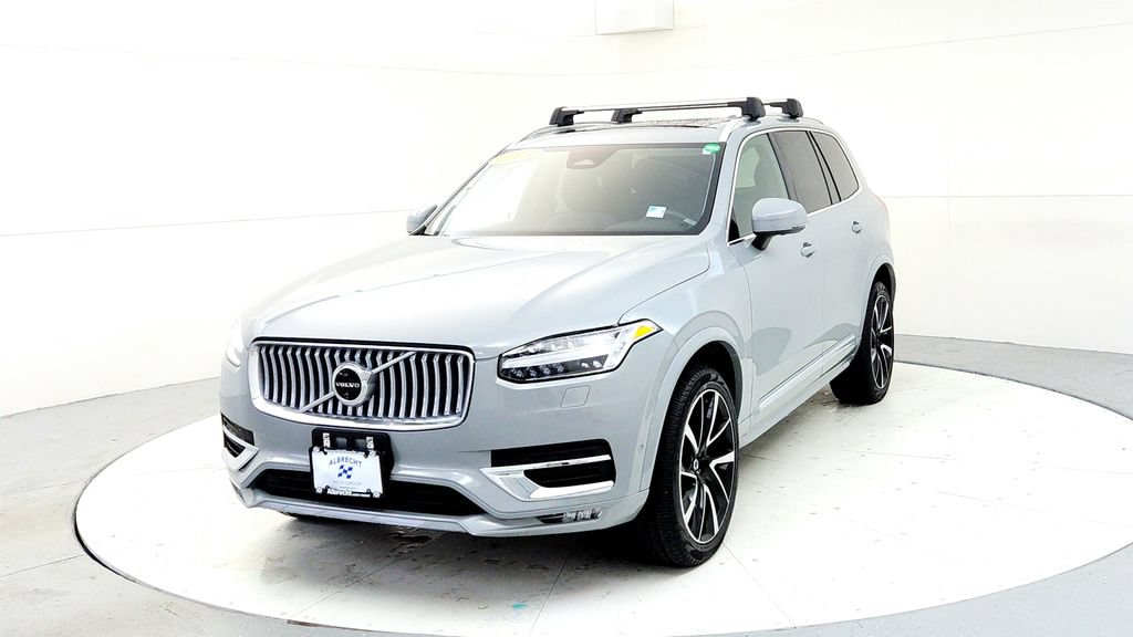 Used 2024 Volvo XC90 B6 Plus AWD/4WD image 2