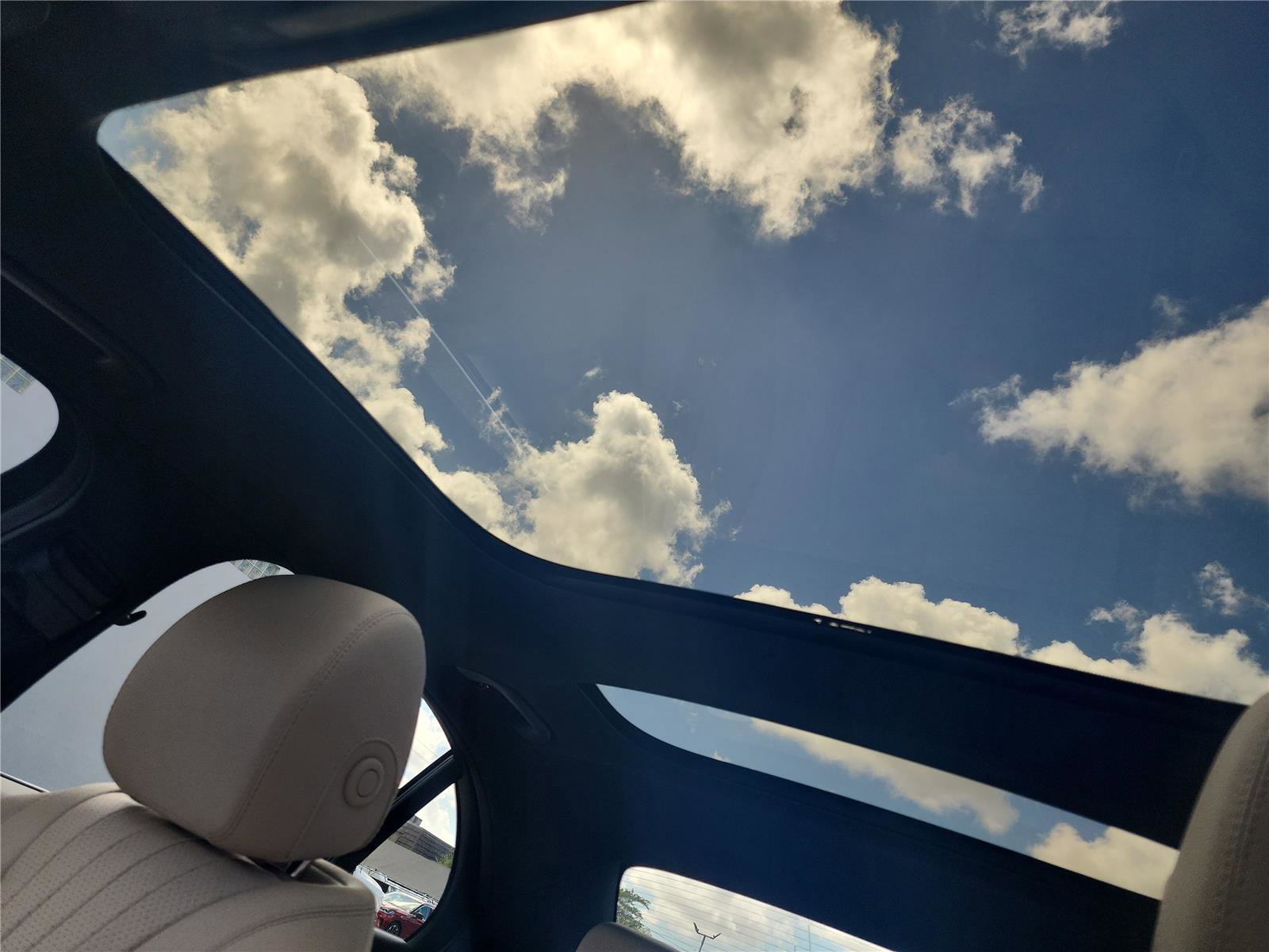 Used 2019 Mercedes-Benz E 300 image 19