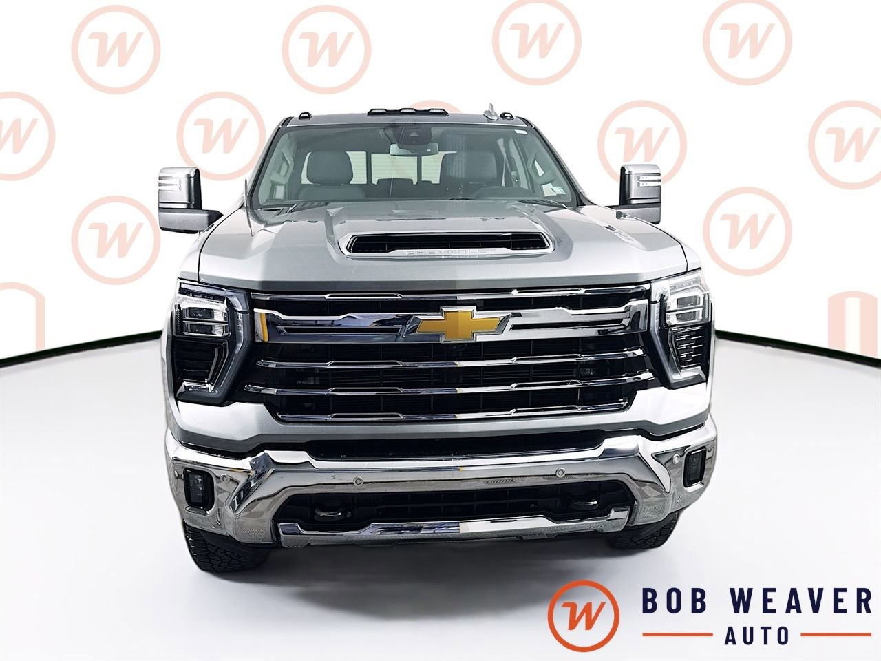 Used 2024 Chevrolet Silverado 3500 LTZ w/ LTZ Plus Package AWD/4WD image 2