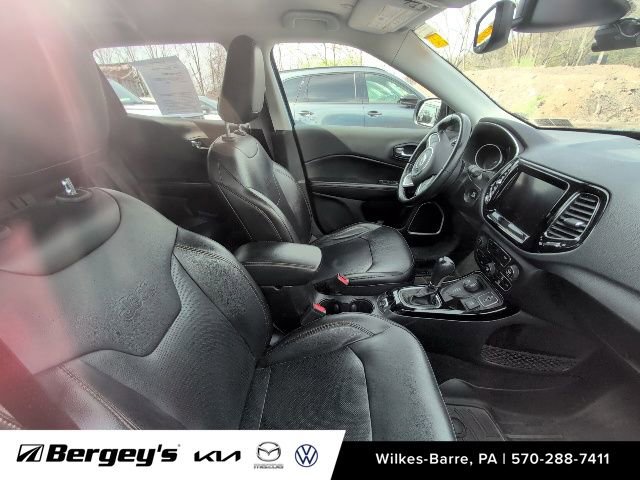 Used 2020 Jeep Compass Limited image 10