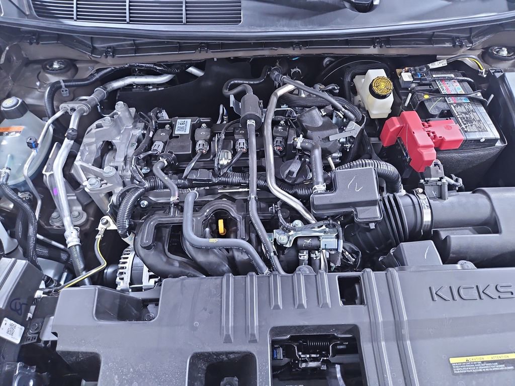 New 2025 Nissan Kicks SR image 20