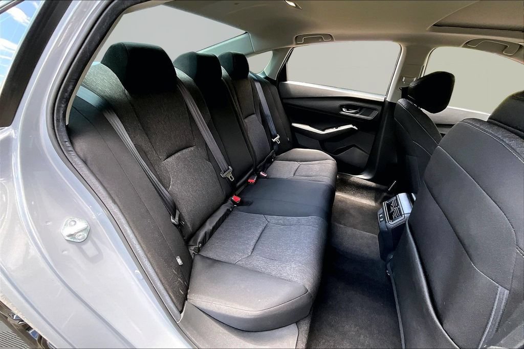 Certified 2025 Honda Accord SE image 17