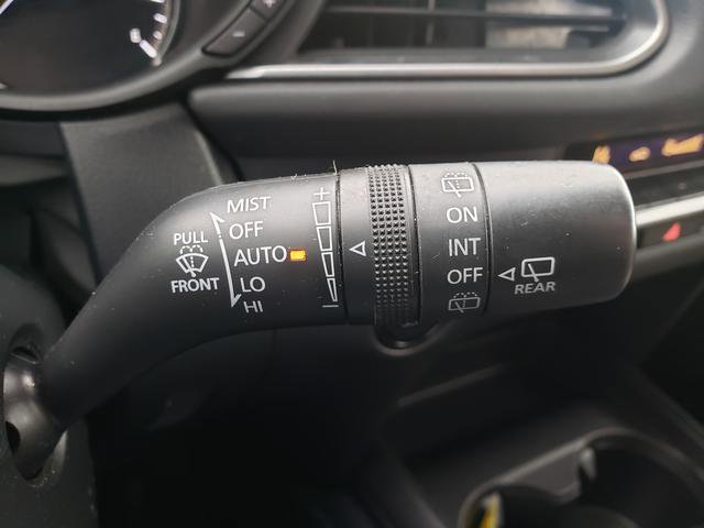 Used 2020 MAZDA CX-30 AWD w/ Select Package image 26