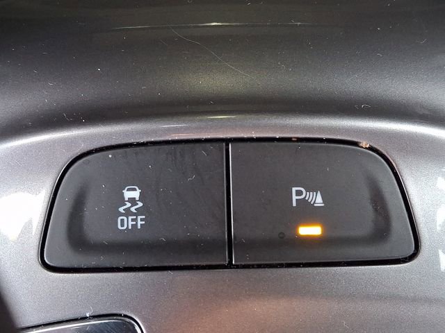 Used 2024 Chevrolet Malibu LT image 23