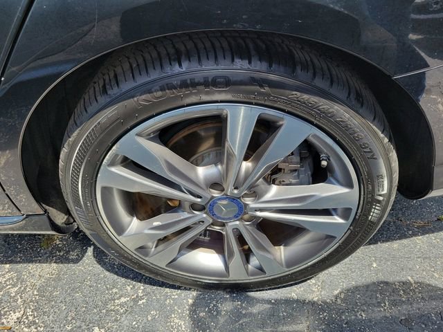 Used 2016 Mercedes-Benz C 300 Sedan image 7