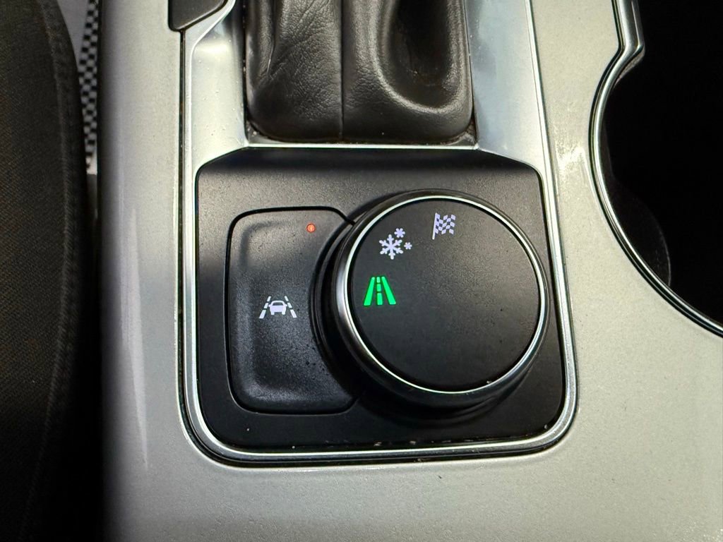 Used 2025 Chevrolet Blazer LT image 31