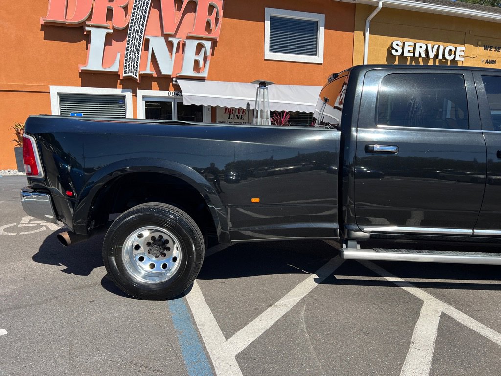 Used 2018 RAM 3500 Laramie Longhorn w/ Max Tow Package image 11