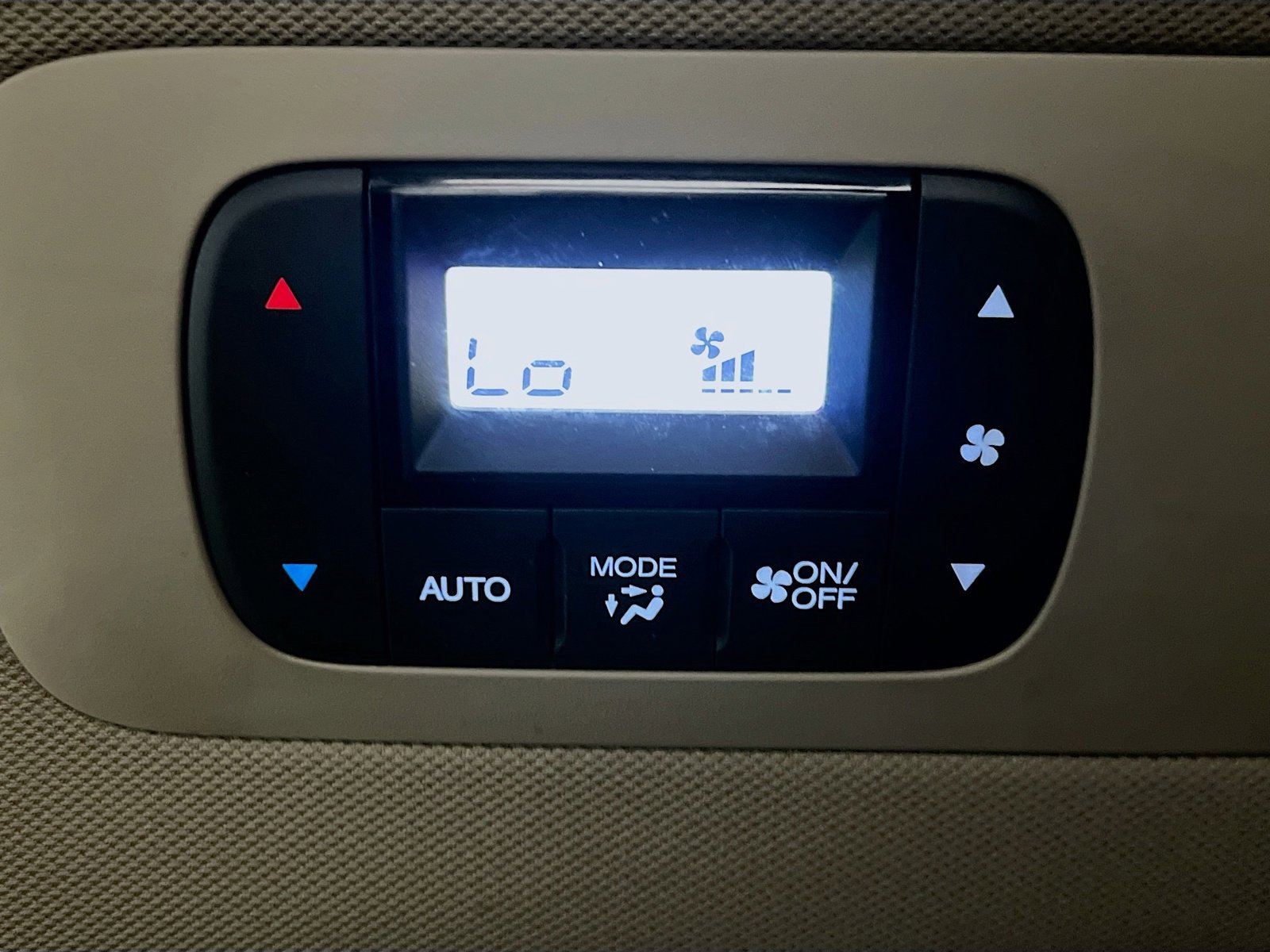 Used 2016 Honda Odyssey Touring Elite image 20