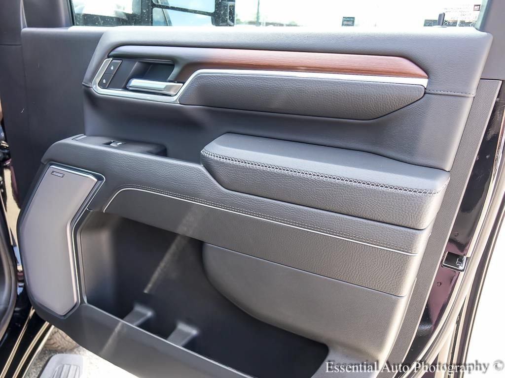 Used 2026 GMC Sierra 2500 Denali w/ Denali Reserve Package AWD/4WD image 28