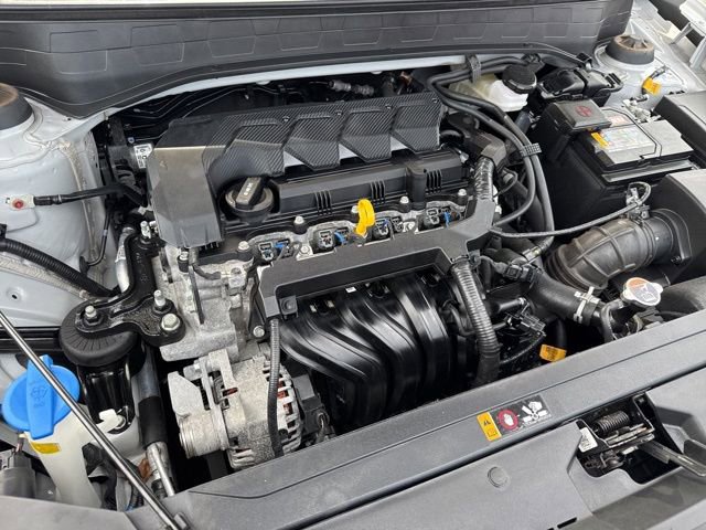 Certified 2023 Hyundai Venue SEL image 26