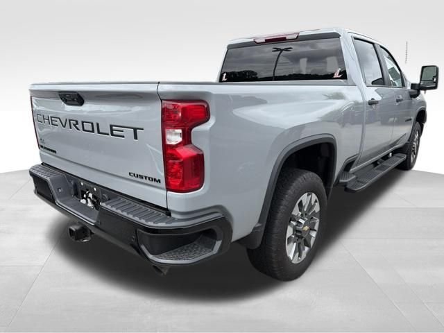 Used 2024 Chevrolet Silverado 2500 Custom w/ Custom Value Package AWD/4WD image 3