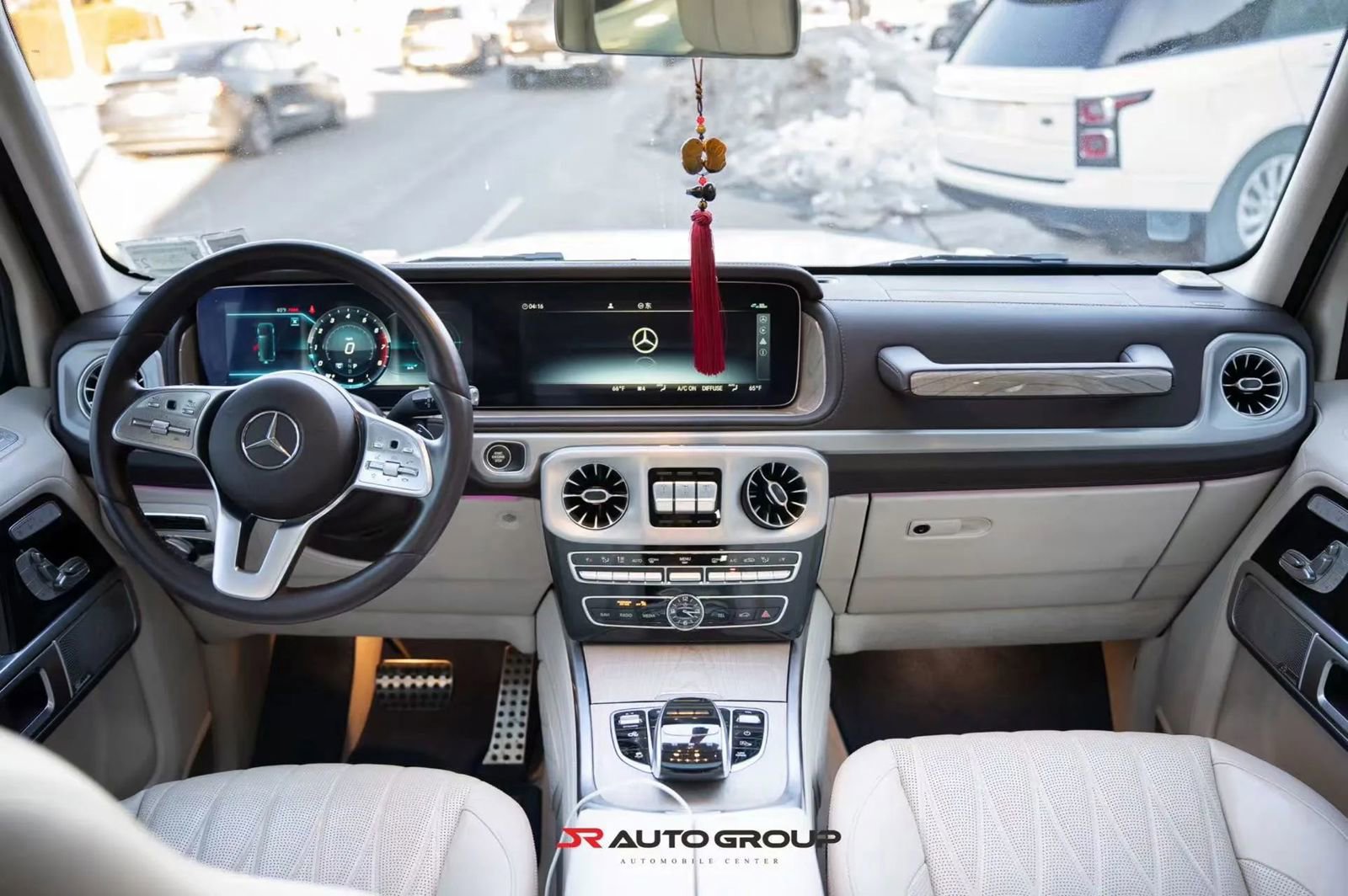 Used 2023 Mercedes-Benz G 550 image 11