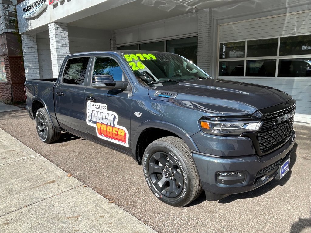 New 2026 RAM 1500 4x4 Crew Cab image 3