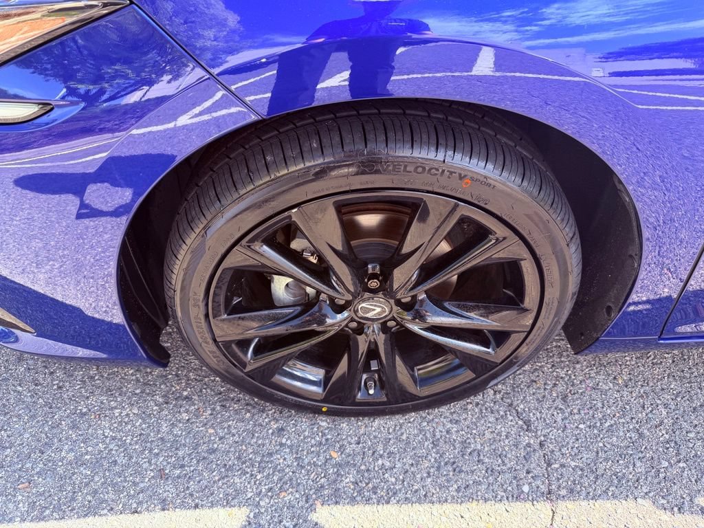 Certified 2023 Lexus ES 350 F Sport w/ Accessory Package (Z1) FWD image 18
