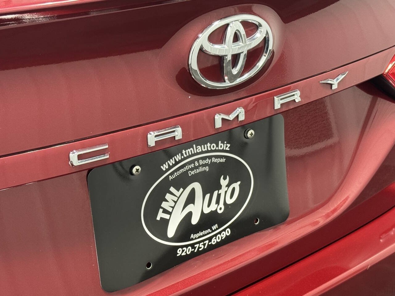 Used 2018 Toyota Camry SE FWD image 7