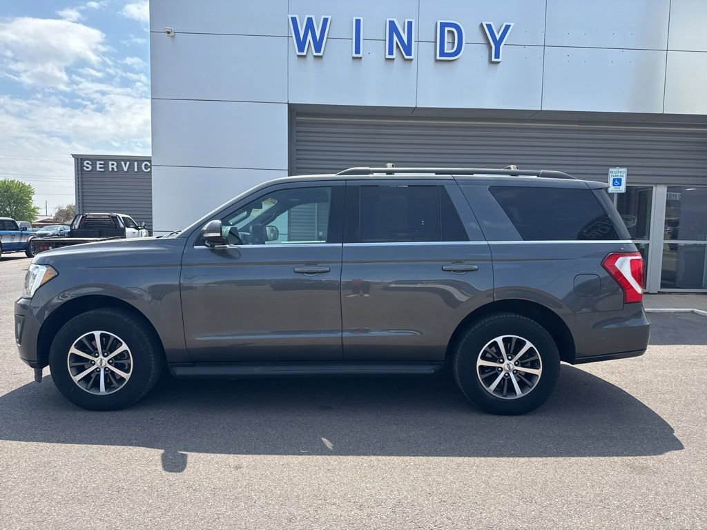 Used 2018 Ford Expedition XLT w/ Equipment Group 201A image 9