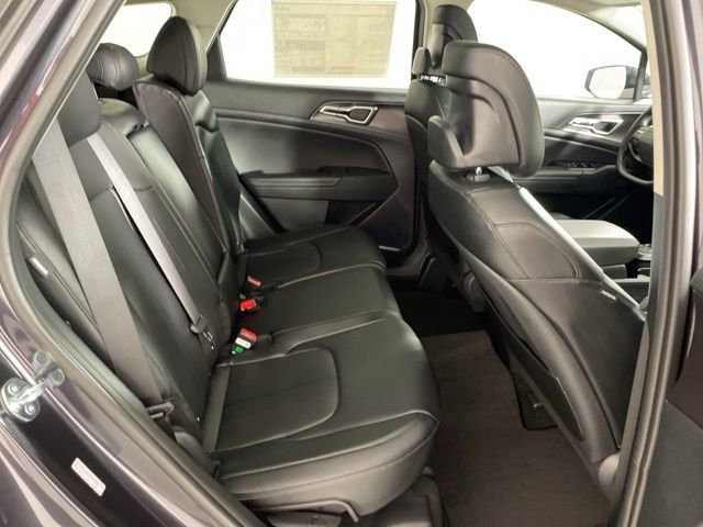 New 2026 Kia Sportage EX w/ EX Panorama Roof Package image 39