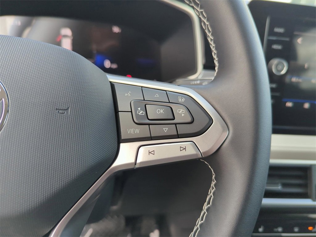 New 2026 Volkswagen Taos SE image 37