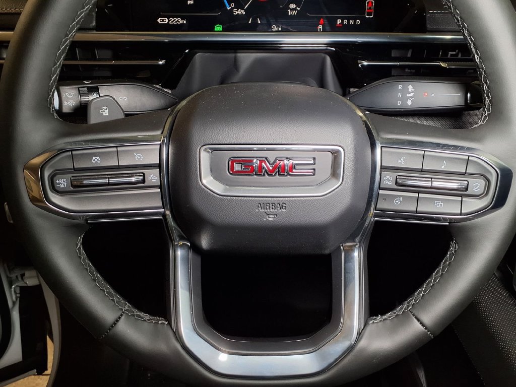 New 2026 GMC Sierra EV Elevation w/ Premium Package AWD/4WD image 20