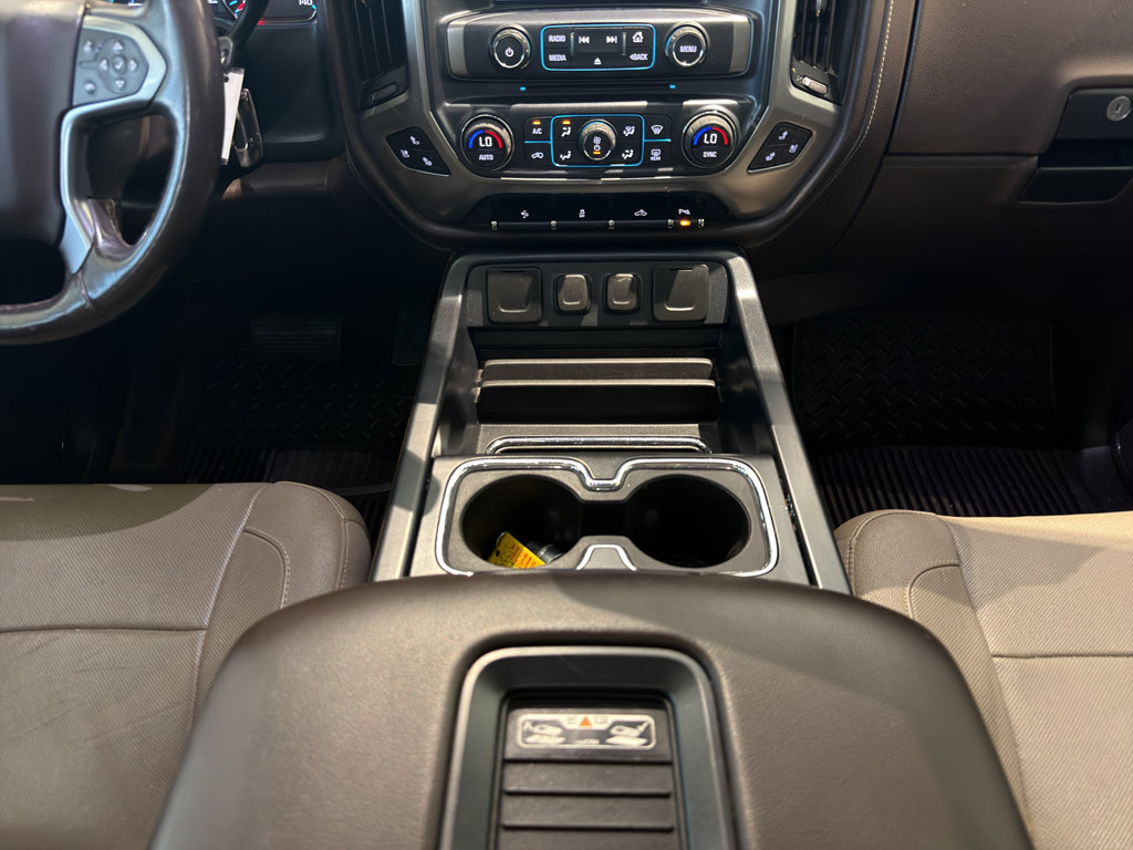 Used 2018 Chevrolet Silverado 1500 LTZ w/ Texas Edition image 19
