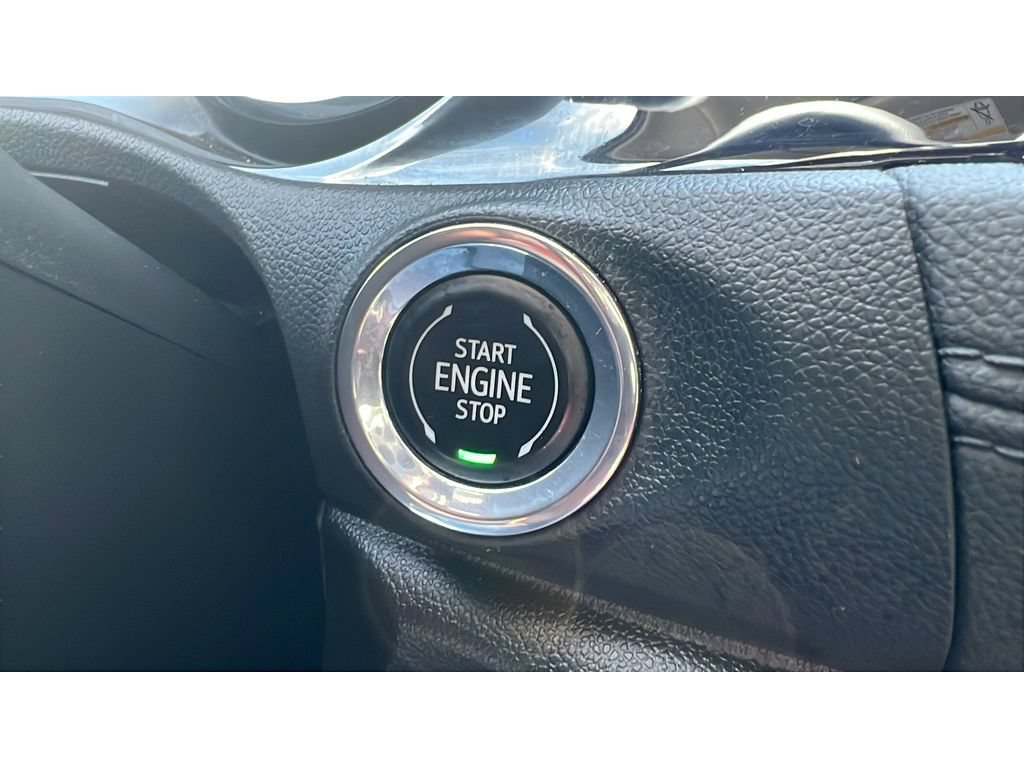 Certified 2022 Buick Encore GX Preferred w/ Cold Weather Comfort Package AWD/4WD image 21