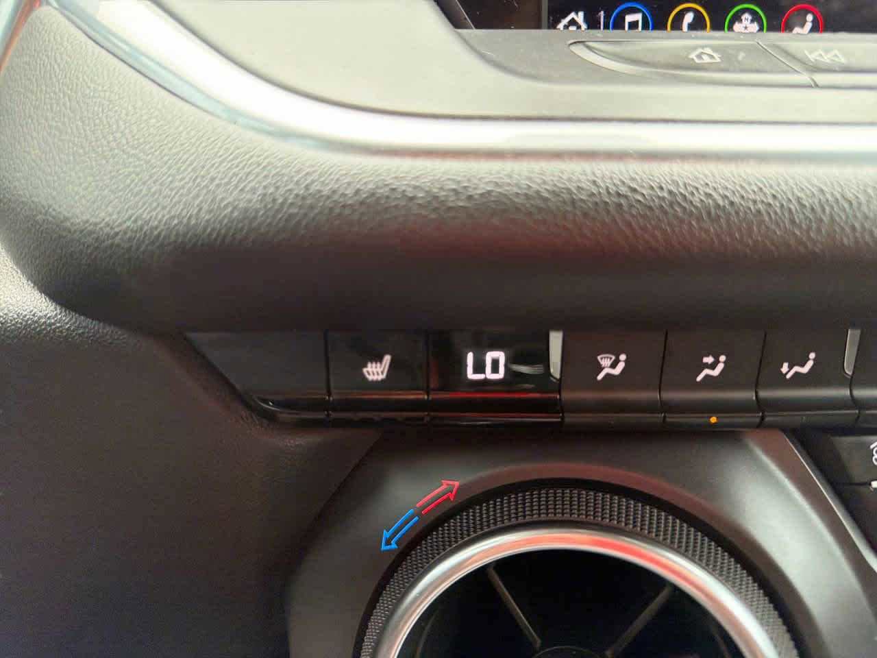 Used 2021 Chevrolet Blazer LT FWD image 22
