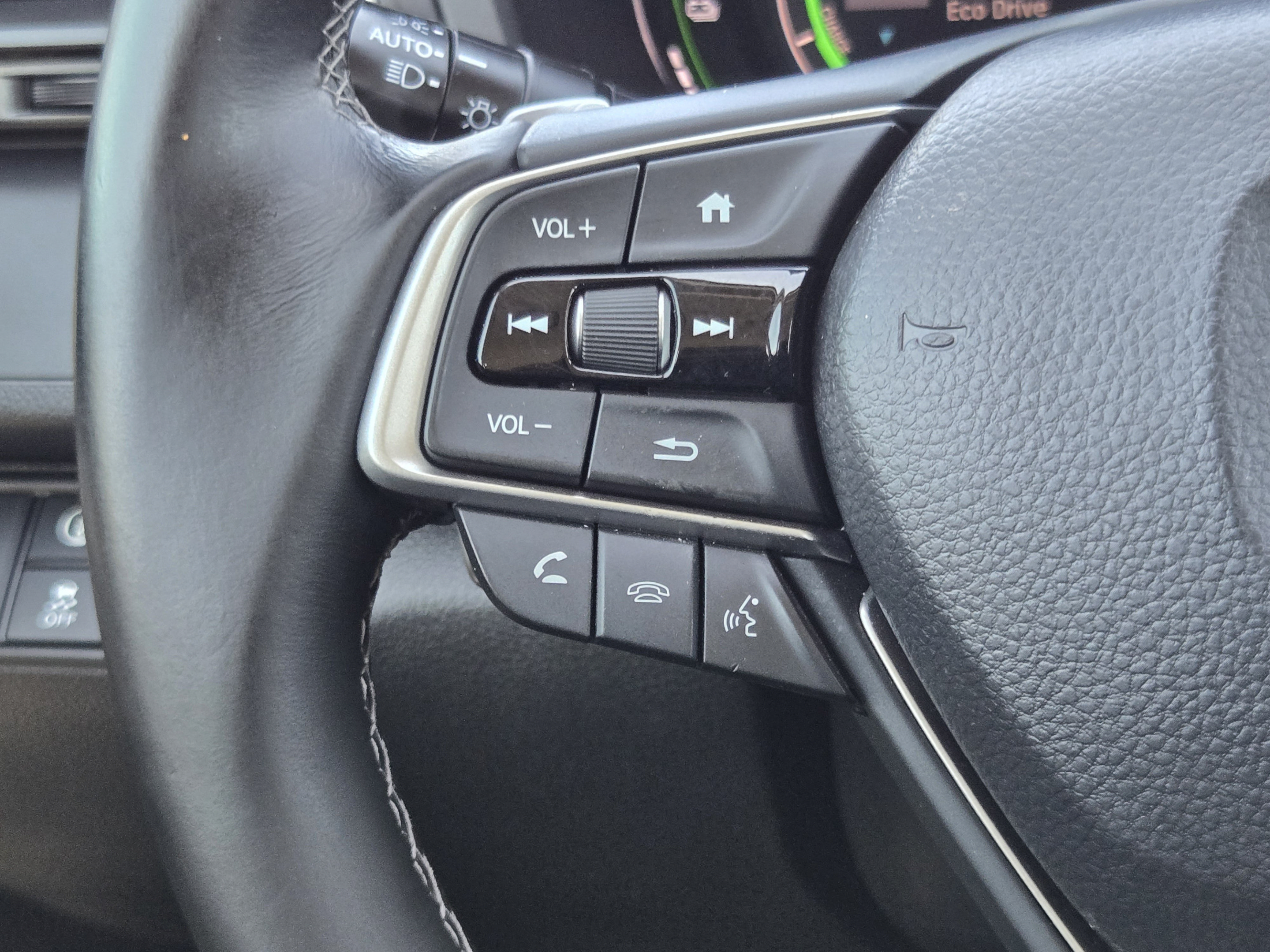 Used 2019 Honda Insight Touring image 24