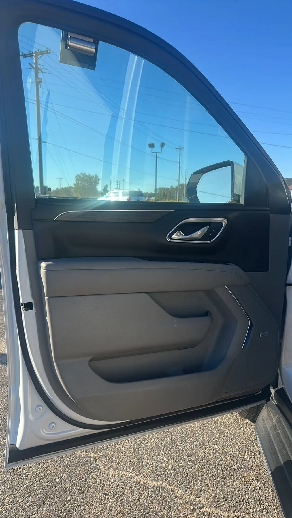 Used 2021 Chevrolet Tahoe LT w/ Rear Media and Nav Package image 10