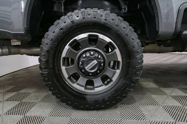 Used 2023 Ford F350 Platinum w/ Tremor Off-Road Package AWD/4WD image 15